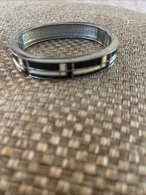 Women's Silver and Black Inlay Square Bangle Bracelet